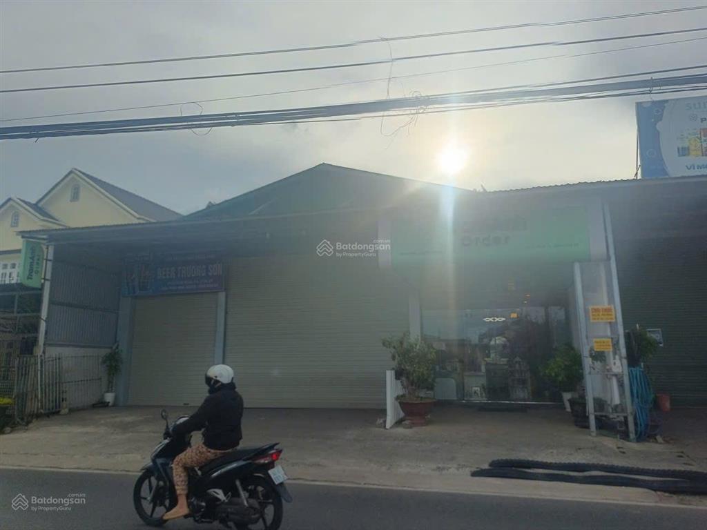 Bán đất mặt tiền ra hồ xuân hương đà lạt  900m giá 24,5 tỷ, 300m2 giá ưu đãi hàng hiếm tại đà lạt