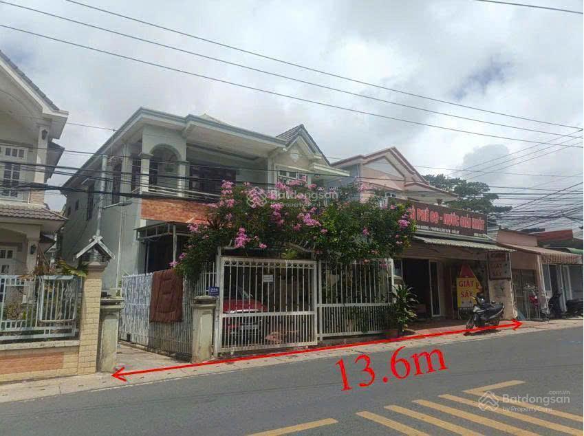 Nhà mặt tiền hồ xuân hương  vừa ở vừa kinh doanh  dt 300m  giá  24 tỷ