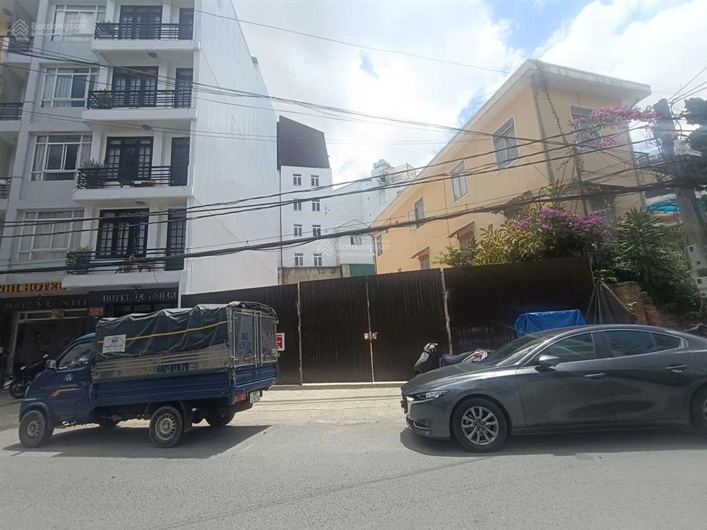 Siêu phẩm đất mặt tiền khu hòa bình đà lạt dt  360m  giá 90 tỷ