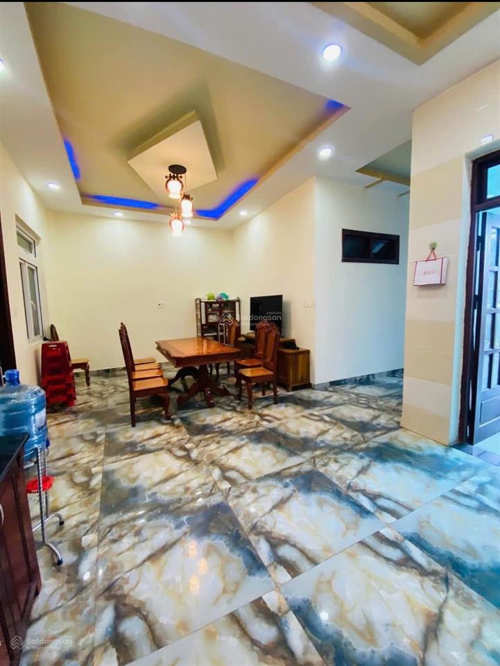 Ngộp bank giảm sốc 3 tỷ villa hùng vương  đà lạt  chỉ còn 9,5 tỷ  dt  192m2