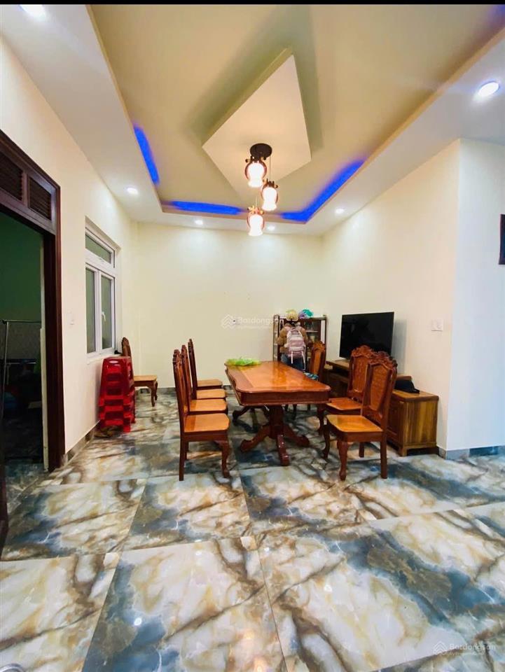 Ngộp bank giảm sốc 3 tỷ villa hùng vương  đà lạt  chỉ còn 9,5 tỷ  dt  192m2