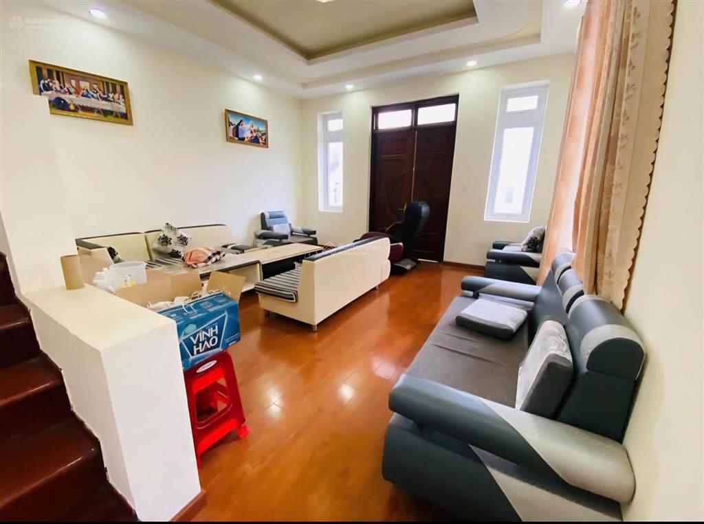 Ngộp bank giảm sốc 3 tỷ villa hùng vương  đà lạt  chỉ còn 9,5 tỷ  dt  192m2