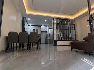 Nhà mới trục chính kinh doanh oto tránh đỗ