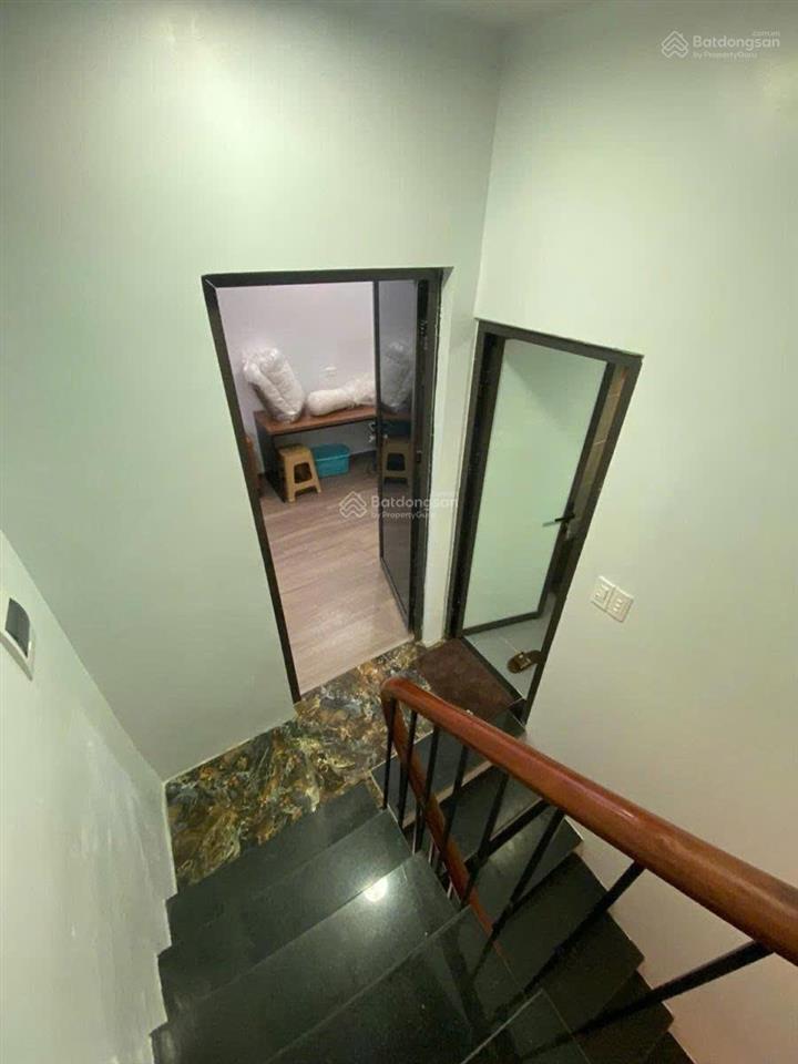 Bán nhà chính chủ đống đa  38m2  5 tầng  giá chào 7.6 tỷ
