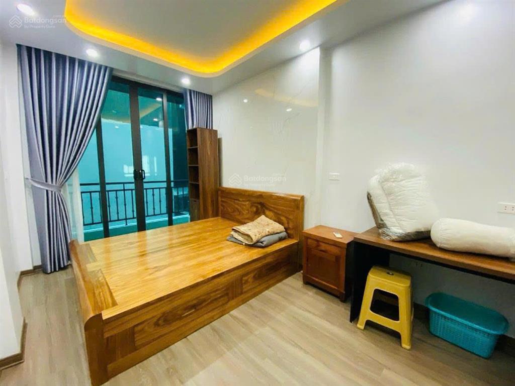Bán nhà chính chủ đống đa  38m2  5 tầng  giá chào 7.6 tỷ