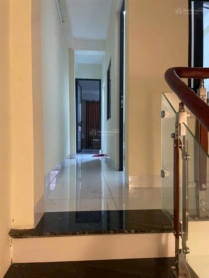 Nhà 3 tầng yên nhân tiền phong mê linh giáp cầu thượng cát