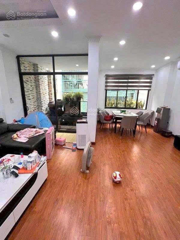 Trần quang diệu  đống đa  60m2  mặt tiền rộng 6m  6t thang máy  phân lô ô tô  32 tỷ