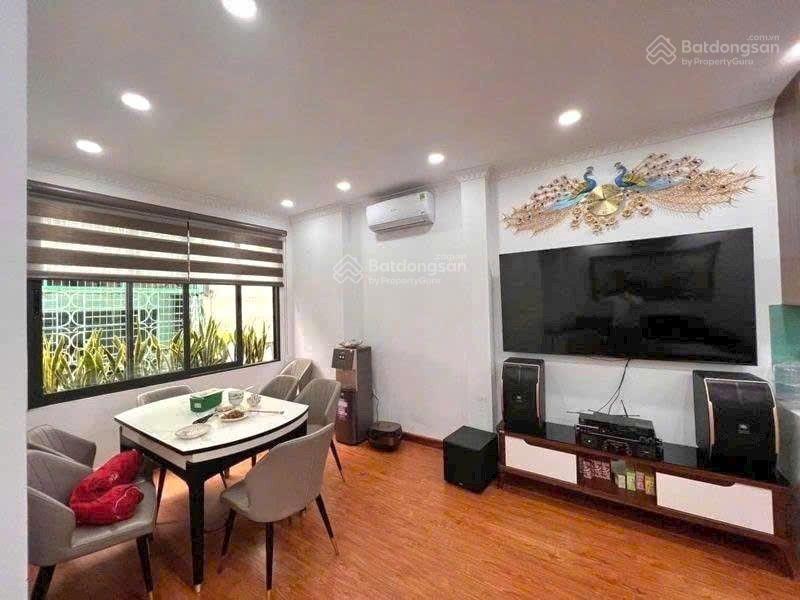 Trần quang diệu  đống đa  60m2  mặt tiền rộng 6m  6t thang máy  phân lô ô tô  32 tỷ