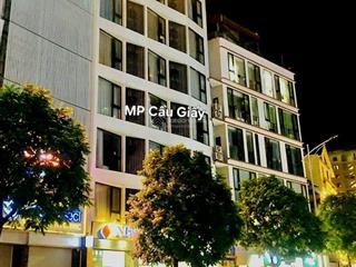 Chủ mót bánmặt phố cầu giấynhà 8 tầng thang máy2 mặt phố thoángmt6.3m dòng tiền cho thuê đỉnh