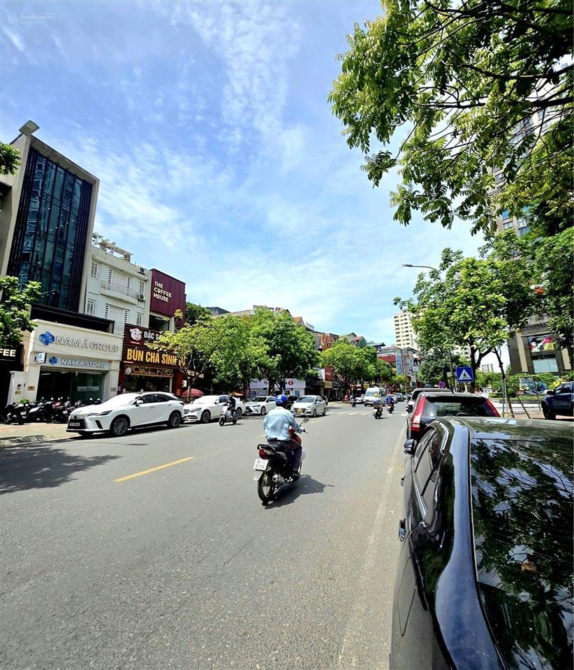 Mặt phố vũ phạm hàm, cầu giấy 148m2 7 tầng thang máy, mặt tiền 5.5m, dòng tiền 1.8tỷ/năm, 2 mặt phố