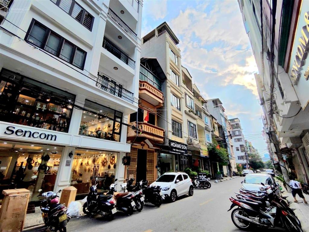 Tòa nhà văn phòngmặt phố trần đăng ninhgiấy100m210 tầng thang máy7.1m mtđầy đủ gpxd, pccc