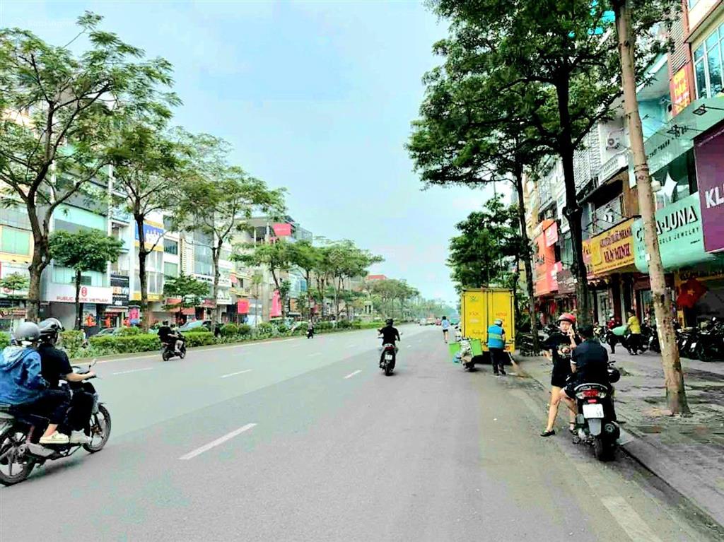 Đỉnh  độc  đẹp  mặt phố xã đàn  80m2  6 tầng  4.6m mt  1 mặt phố  1 mặt ngõ  kinh doanh