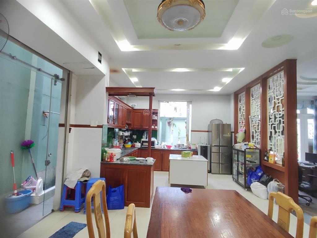 Căn góc 2 mặt tiền đường 8m, 98m2, 3 tầng, trục nguyễn duy trinh, nhỉnh 9 tỷ