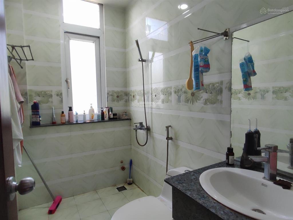 Căn góc 2 mặt tiền đường 8m, 98m2, 3 tầng, trục nguyễn duy trinh, nhỉnh 9 tỷ