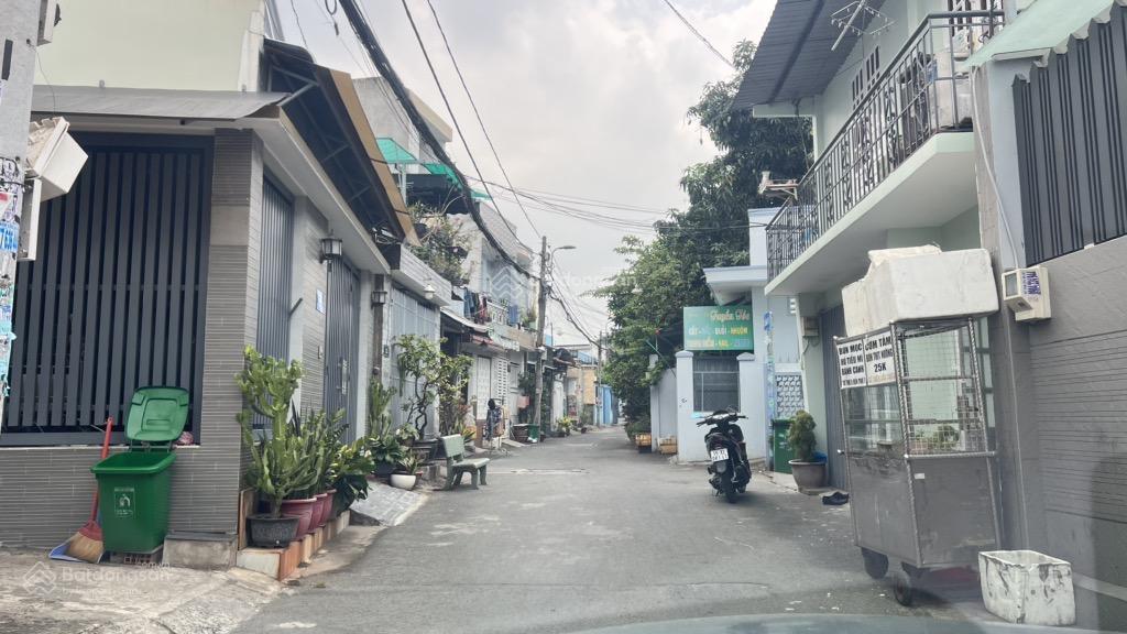 Nhà mặt tiền ngay lê văn việt 150m2, ngang 6.3m siêu đẹp, chỉ 9 tỷ