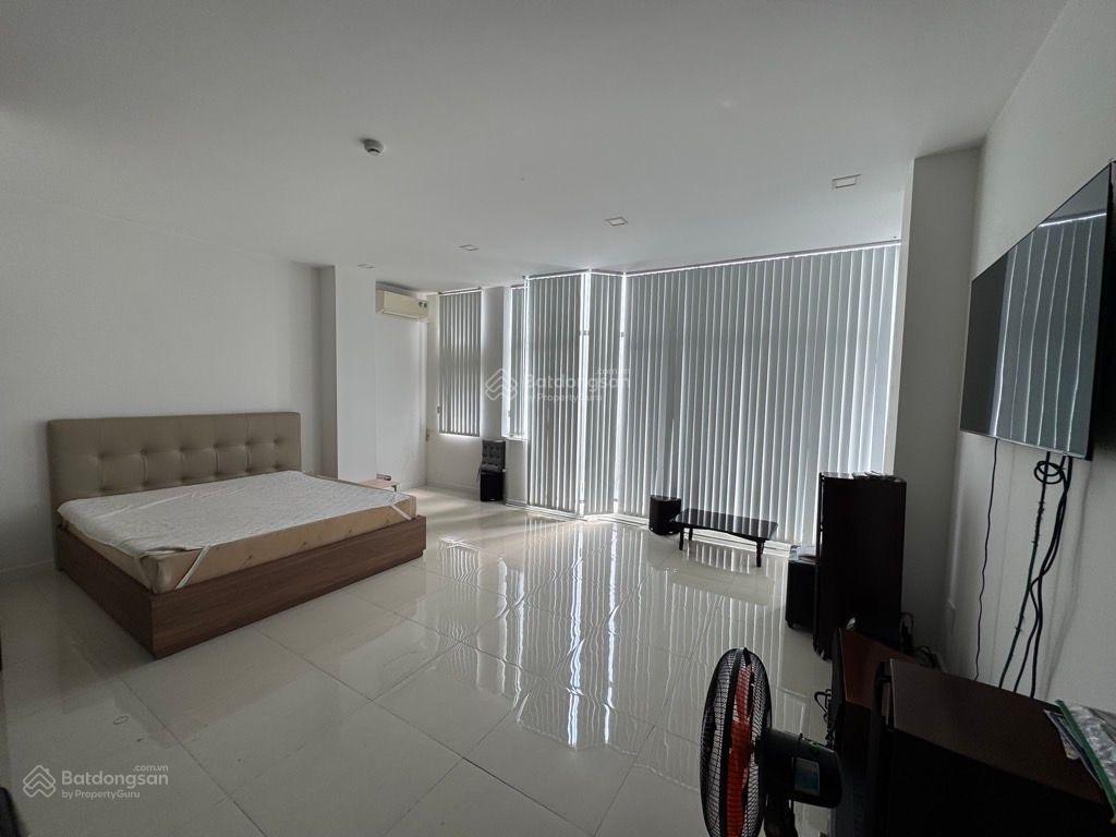 Nhà 3 tầng, mặt tiền xe hơi thông lê văn việt 140m2, ngang 6m, nhỉnh 9.5 tỷ