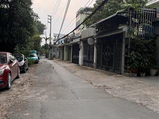 Nhà 3 tầng mặt tiền đường chợ hiệp bình xe hơi đậu, 60m2, chỉ 5.1 tỷ