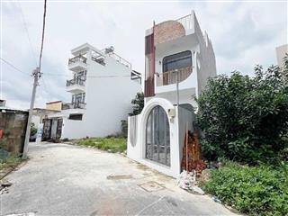 Lô đất đẹp thạnh mỹ lợi q2, cạnh ubnd tp thủ đức, 5.5x16m, nhỉnh 6 tỷ