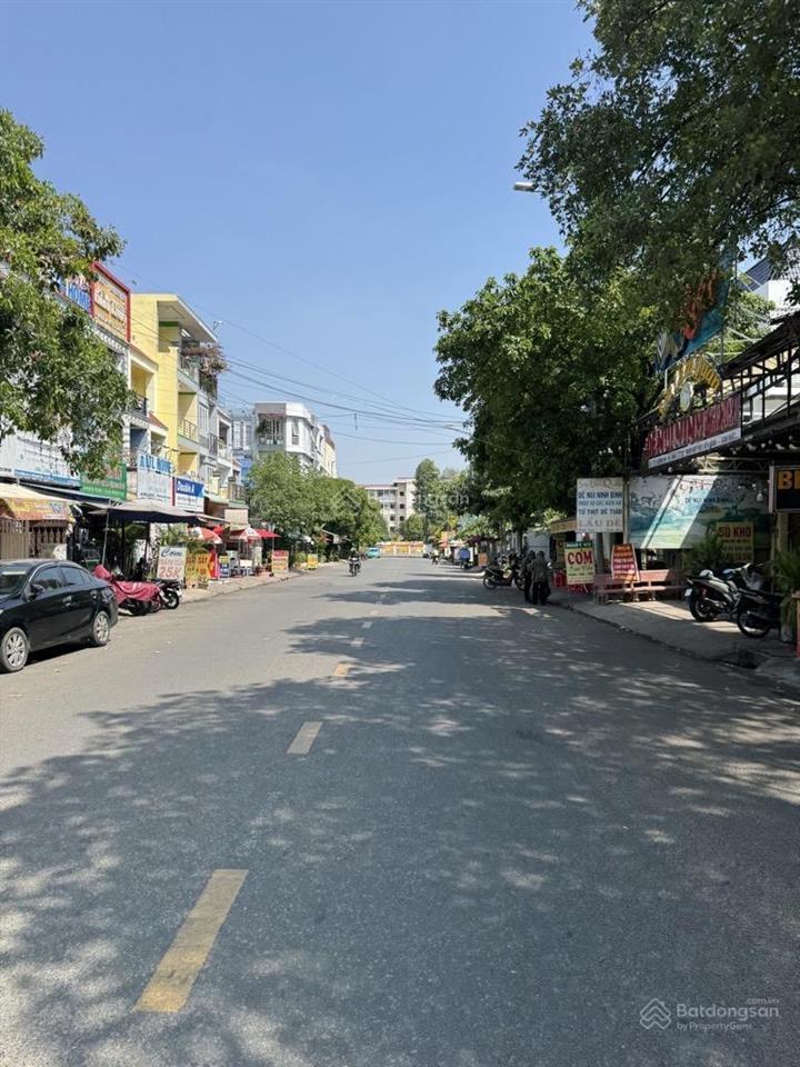 Bán lô đất mặt tiển 447b lê văn việt, tnp a, 72m2, nhỉnh 7.5 tỷ