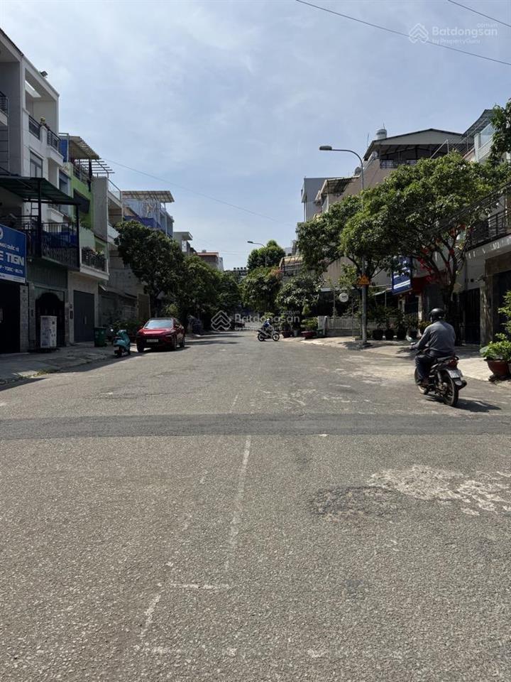 Bán lô đất mặt tiển 447b lê văn việt, tnp a, 72m2, nhỉnh 7.5 tỷ