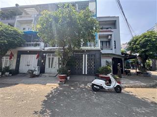 Bán lô đất mặt tiển 447b lê văn việt, tnp a, 72m2, nhỉnh 7.5 tỷ