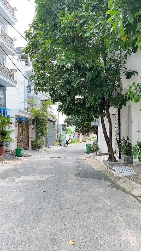 Nhà mới s.iêu đẹp 3 tầng, hẻm xe hơi, p.hiệp phú, 52m2, nhỉnh 5 tỷ