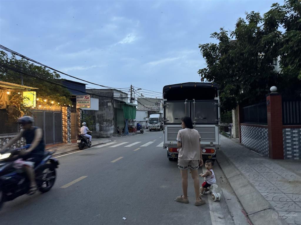 Nhà mặt tiền đường 12m, 184m2, ngang 9m, tăng nhơn phú q9, chỉ 9.7tỷ