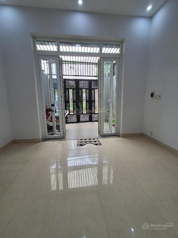 Nhà 2 tầng khu phân lô, đường 8m, cạnh đường liên phường, 75m2, chỉ hơn 5 tỷ