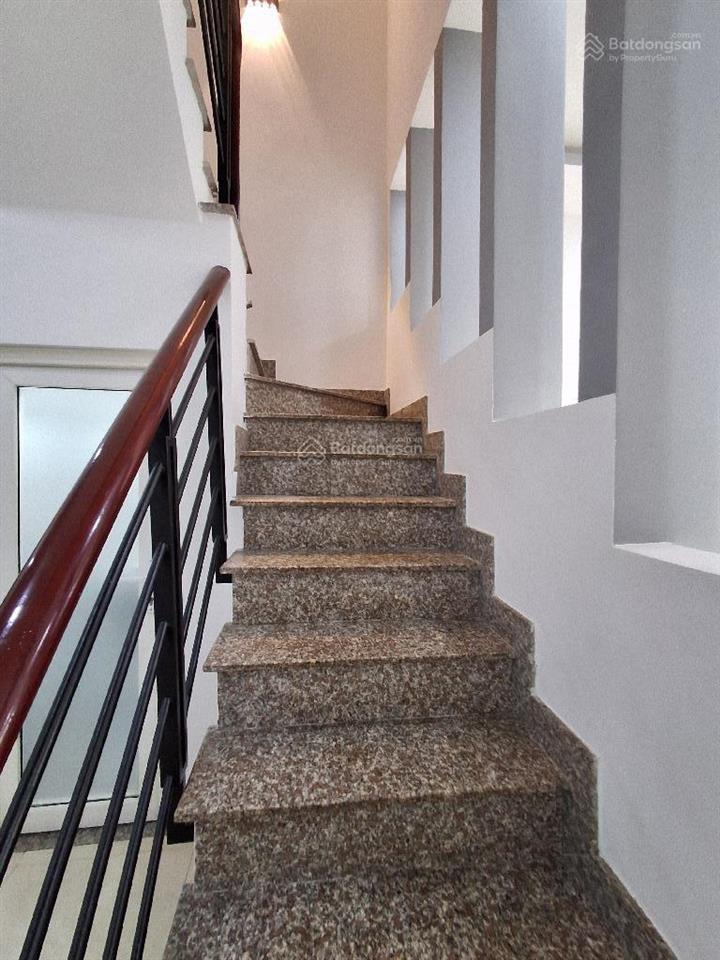 Nhà 2 tầng khu phân lô, đường 8m, cạnh đường liên phường, 75m2, chỉ hơn 5 tỷ