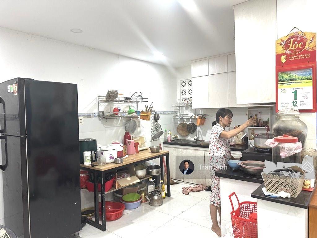 Nhà 2 tầng kdc phước bình, 86m2, ngang 5.3m chỉ 7.6 tỷ