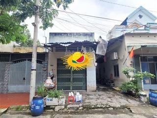 Bán dãy trọ 5 phòng thủ đức. 105m2 giá 4,5 tỷ thu nhập 12 triệu/tháng, sổ riêng