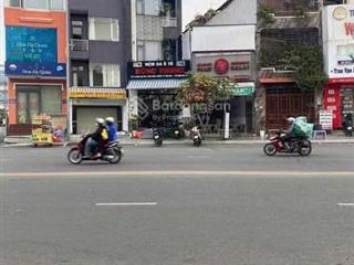 Bán gấp nhà mặt tiền kinh doanh ngay vạn phúc city đường 30m có dòng tiền 210 triệu/năm