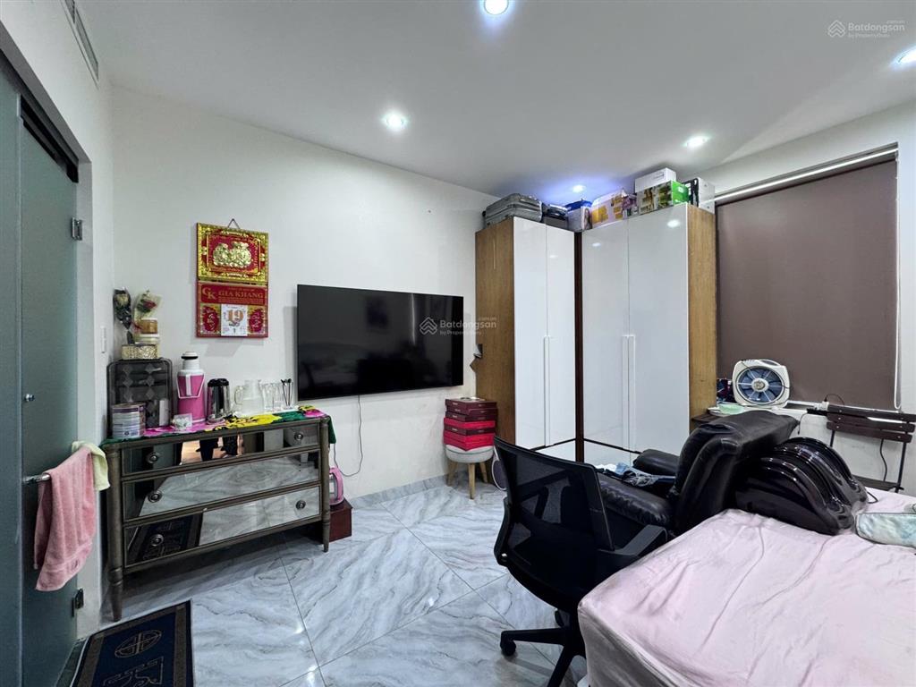 Bán biệt thự mini góc 2 mặt tiền quốc lộ 13, gần vạn phúccó thang máytặng nội thất cao cấp12,5 tỷ