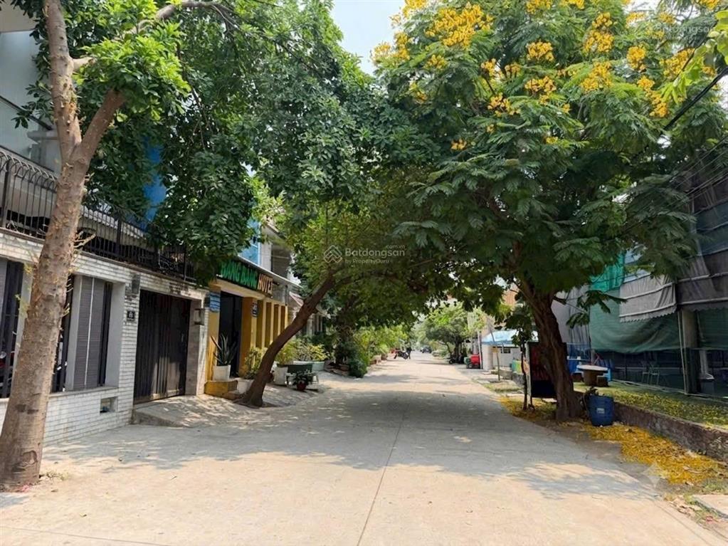 Bán gấp đất ven sông hiệp bình chánh, thủ đức, gần gigamal phạm văn đồng, 160m2 giá 17 tỷ