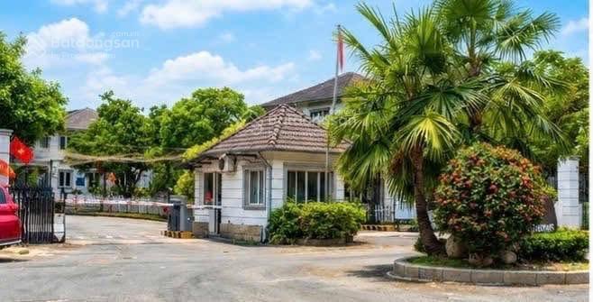 Kẹt tiền bán gấp biệt thự garden homes siêu phẩm 3 mặt tiền gần sông sài gòn  kế vạn phúc