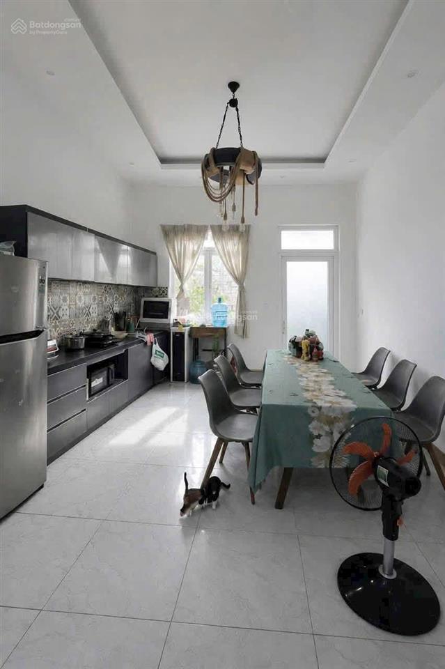 Bán gấp nhà 3 tầngô tô ngủ trọng nhà, quốc lộ 13, hiệp bình phước,hiệp bình phước, thủ đức.6,2 tỷ
