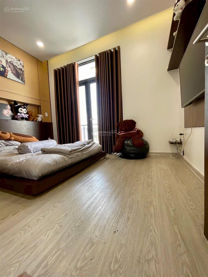 Bán nhà 2 tầng hiệp bình chánh thủ đức, 60m2,gần gigamal phạm văn đồng, 7,9 tỷ, sổ hồng riêng