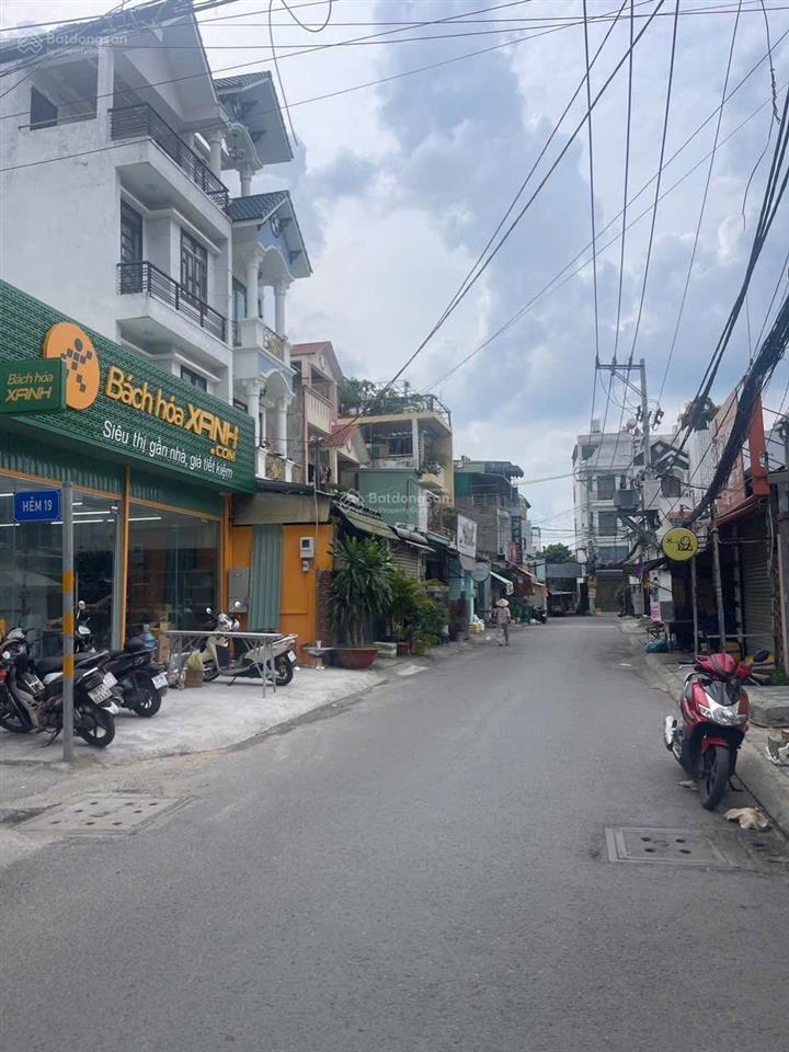 Bán gấp nhà 3 tầng hiệp bình chánh thủ đức,gần gigamal phạm văn đồng,6,6 tỷ,sổ hồng riêng,hẻm ô tô