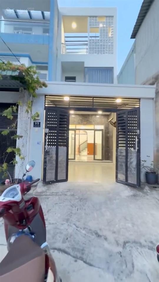 Cần bán gấp nhà 3 tầng hẻm xe tải quốc lộ 13, hiệp bình phước, thủ đức, sổ hồng riêng, 6,7 tỷ/84m2