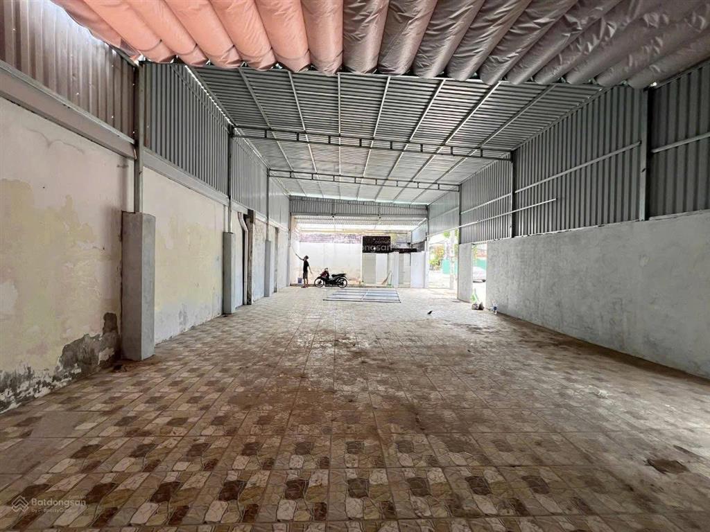 Sang nhượng mặt bằng kinh doanh đường 23 hiệp bình chánh thủ đức, 200m2 giá 19,5 triệu/tháng