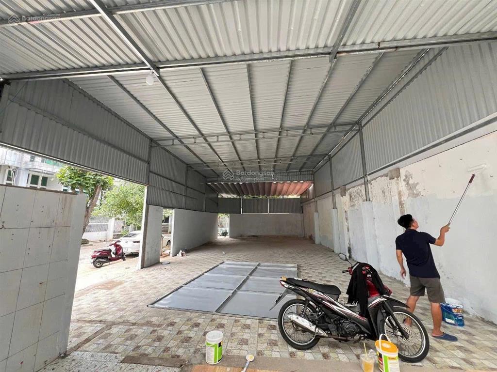 Sang nhượng mặt bằng kinh doanh đường 23 hiệp bình chánh thủ đức, 200m2 giá 19,5 triệu/tháng