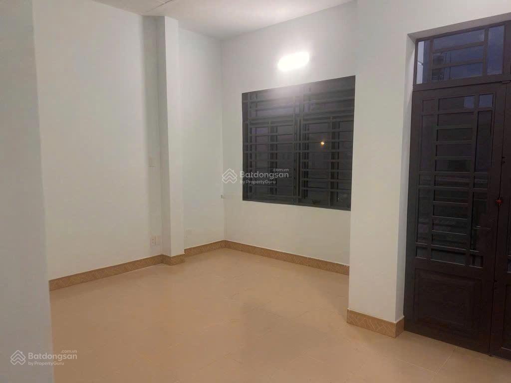 Cho thuê nhà nguyên căn hẻm đường số 6, linh tây quận thủ đức, kế bên trường đại học cảnh sát
