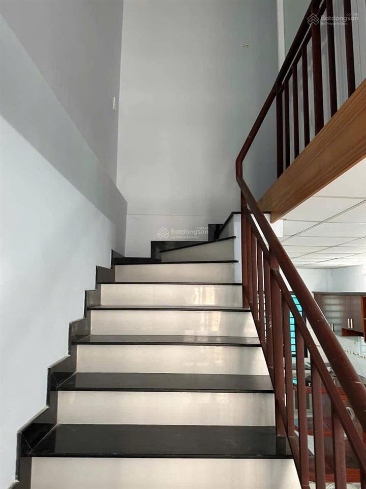Bán nhà 2 tầng đối diện vạn phúc quốc lộ 13, hiệp bình phước, thủ đức, 80m2 giá 7 tỷ, sổ hồng riêng