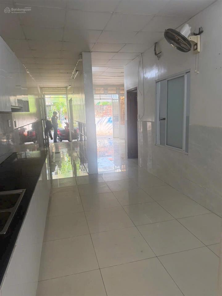 Bán nhà ngay cổng đinh thị thi,ngay vạn phúc,tiện xây mới để ở hay làm chdv đẹp,6x16m,hẻm xe hơi