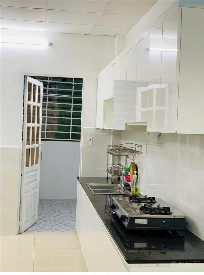 Bán nhà ngay cổng đinh thị thi,ngay vạn phúc,tiện xây mới để ở hay làm chdv đẹp,6x16m,hẻm xe hơi