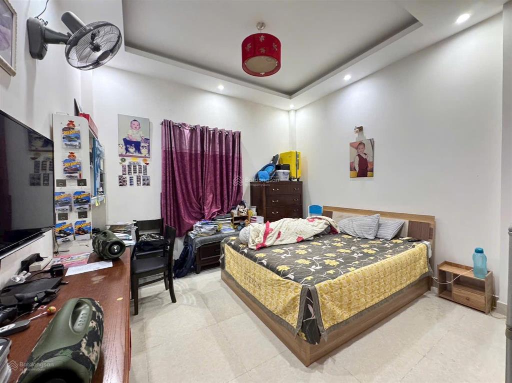 Cần bán gấp nhà 3 tầng khu bên sông hiệp bình chánh thủ đức, 7,99 tỷ, sổ hồng riêng, hẻm xe tải