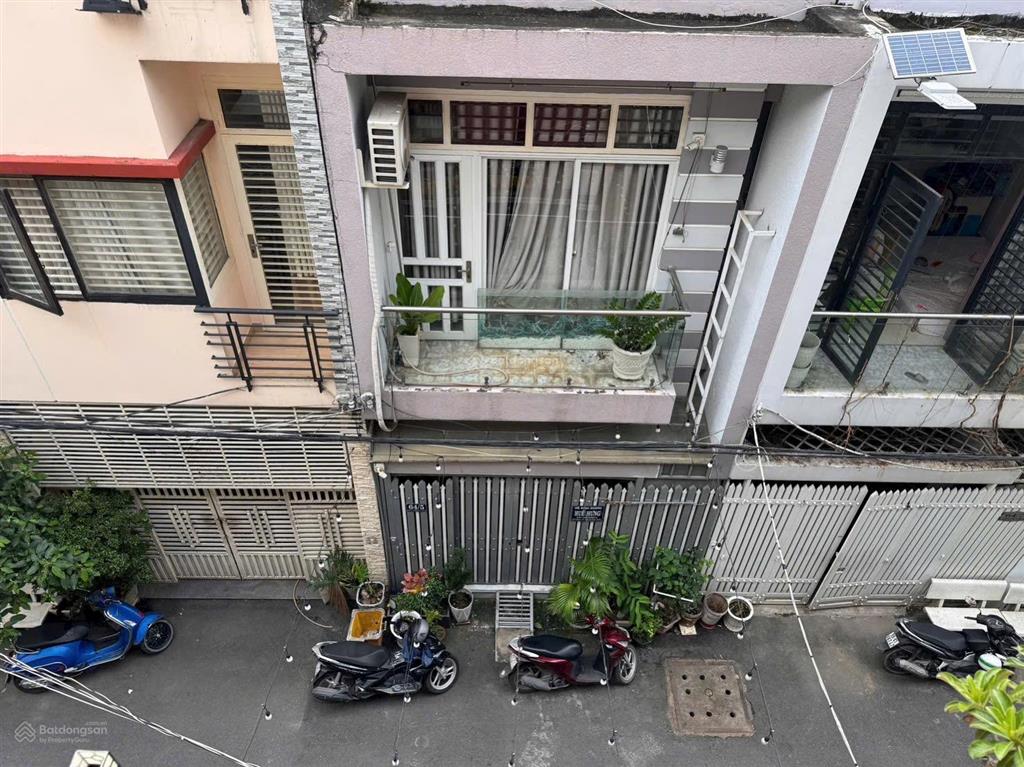 Cần bán gấp nhà 3 tầng khu bên sông hiệp bình chánh thủ đức, 7,99 tỷ, sổ hồng riêng, hẻm xe tải