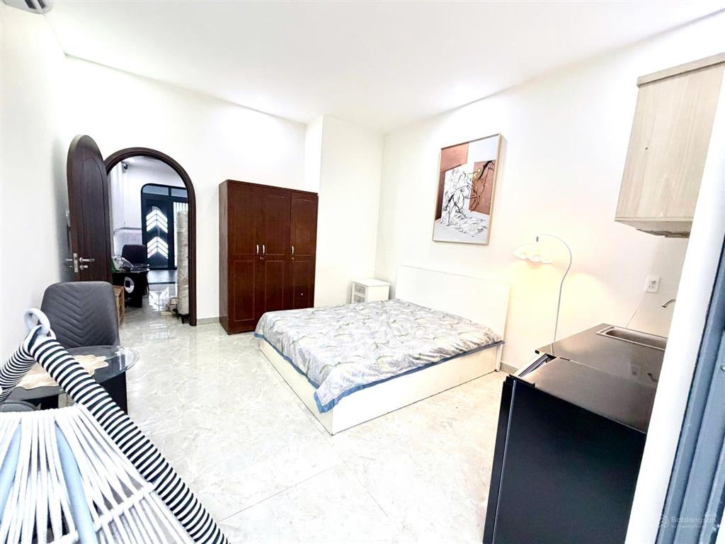 Bán gấp chdv 4 tầng dòng tiền 25 triệu/tháng, gần vạn phúc city thủ đức, 8,5 tỷ,sổ hoàn công