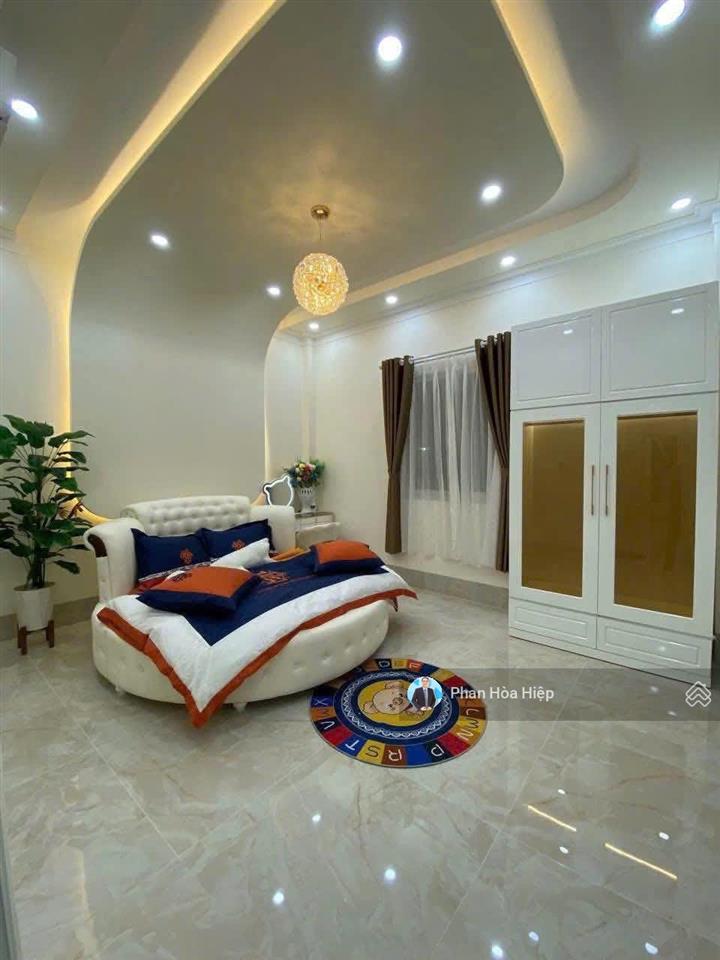 Nhà hẻm 6m thông nguyễn văn luông, 80m2, 5 tầng btct, 5pn 5wc, gần cv bình phú, chợ hồ trọng quý