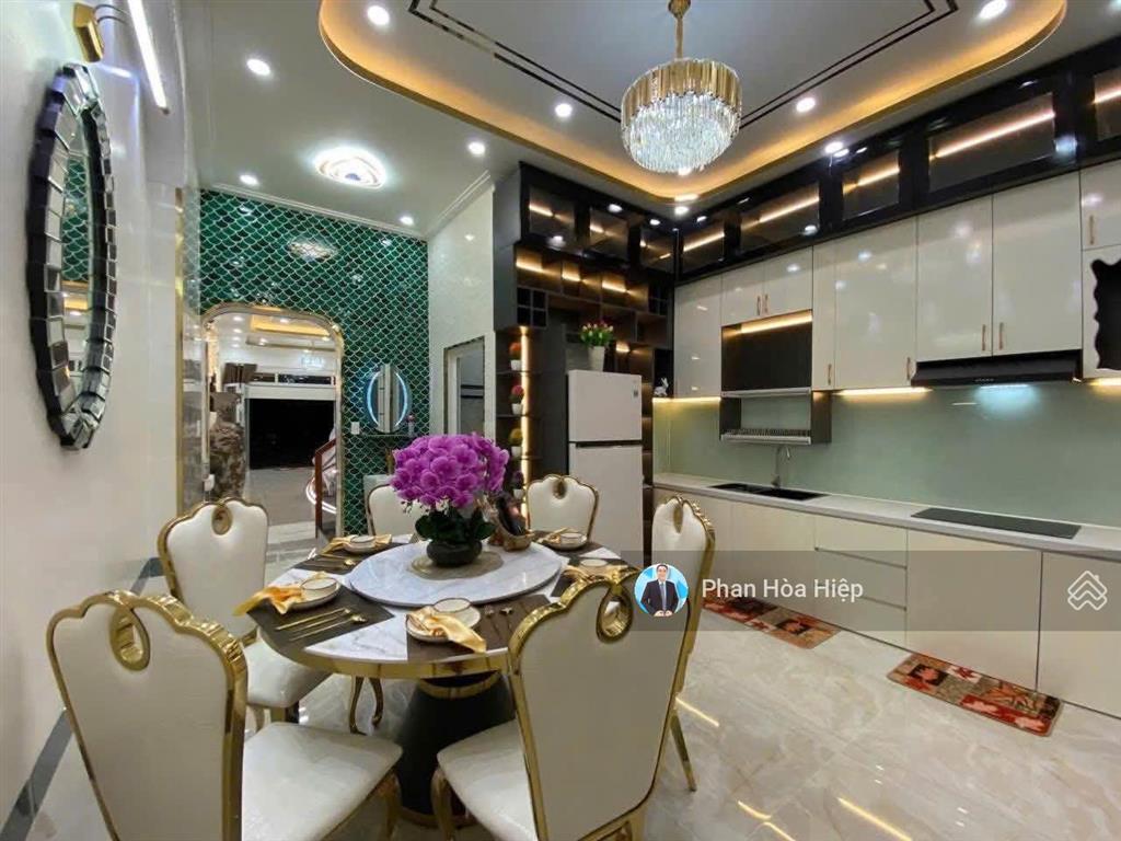 Nhà hẻm 6m thông nguyễn văn luông, 80m2, 5 tầng btct, 5pn 5wc, gần cv bình phú, chợ hồ trọng quý
